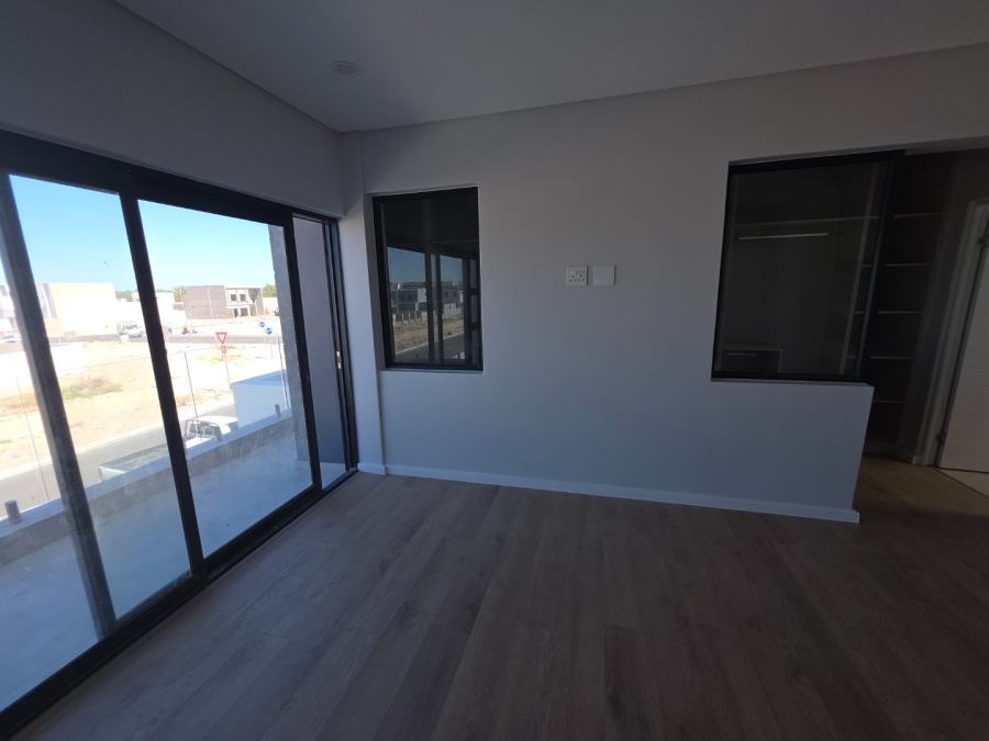 4 Bedroom Property for Sale in Sandown Western Cape